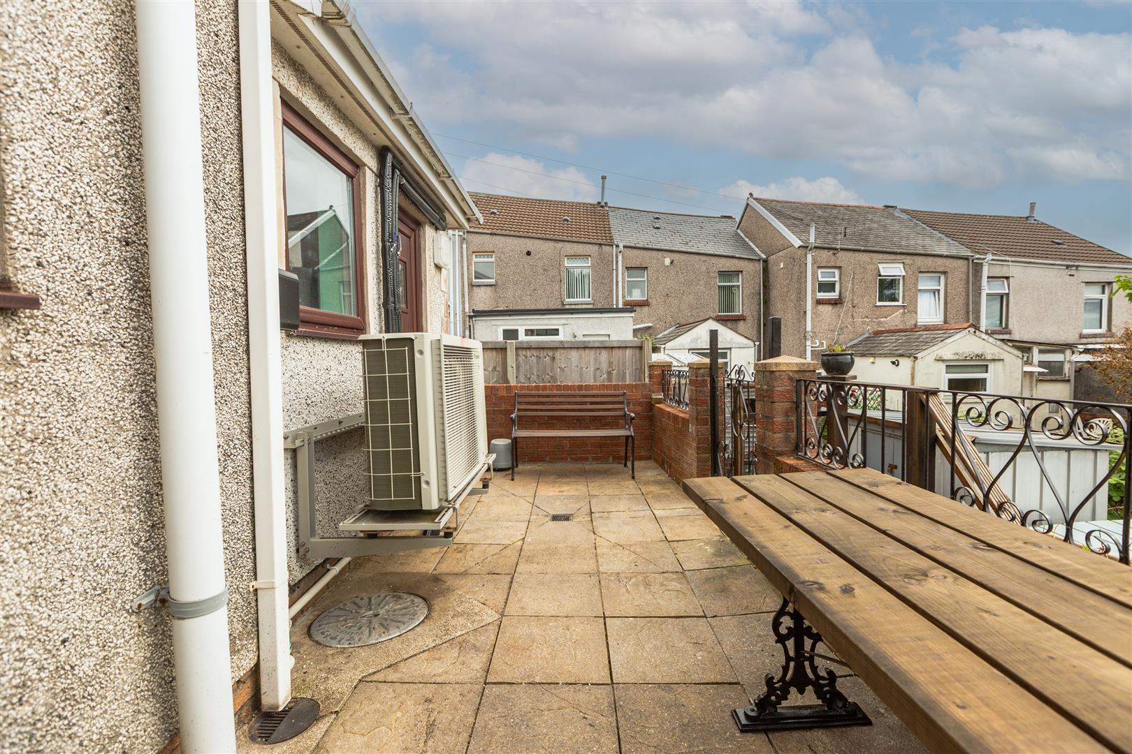 Bryneithin Terrace, Morriston, Swansea, SA6 7AD